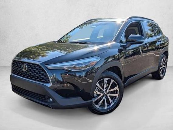 TOYOTA COROLLA CROSS 2024 7MUEAABG8RV081235 image